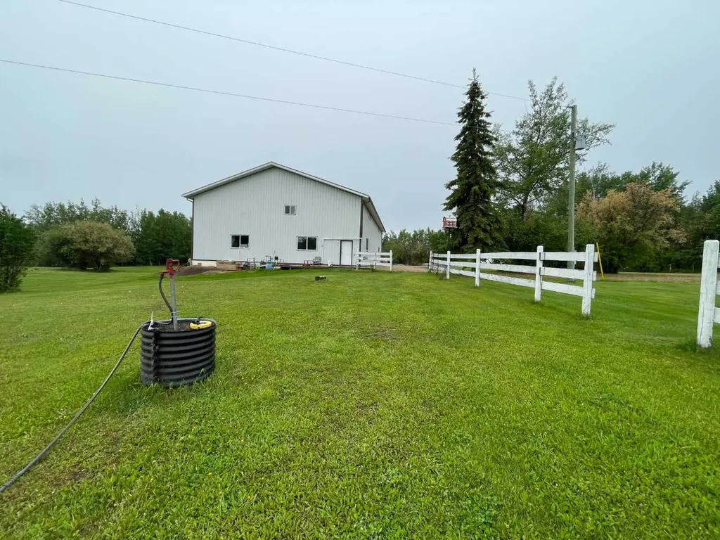 25128 Highway 43 Ridgevalley AB T0H3N0
