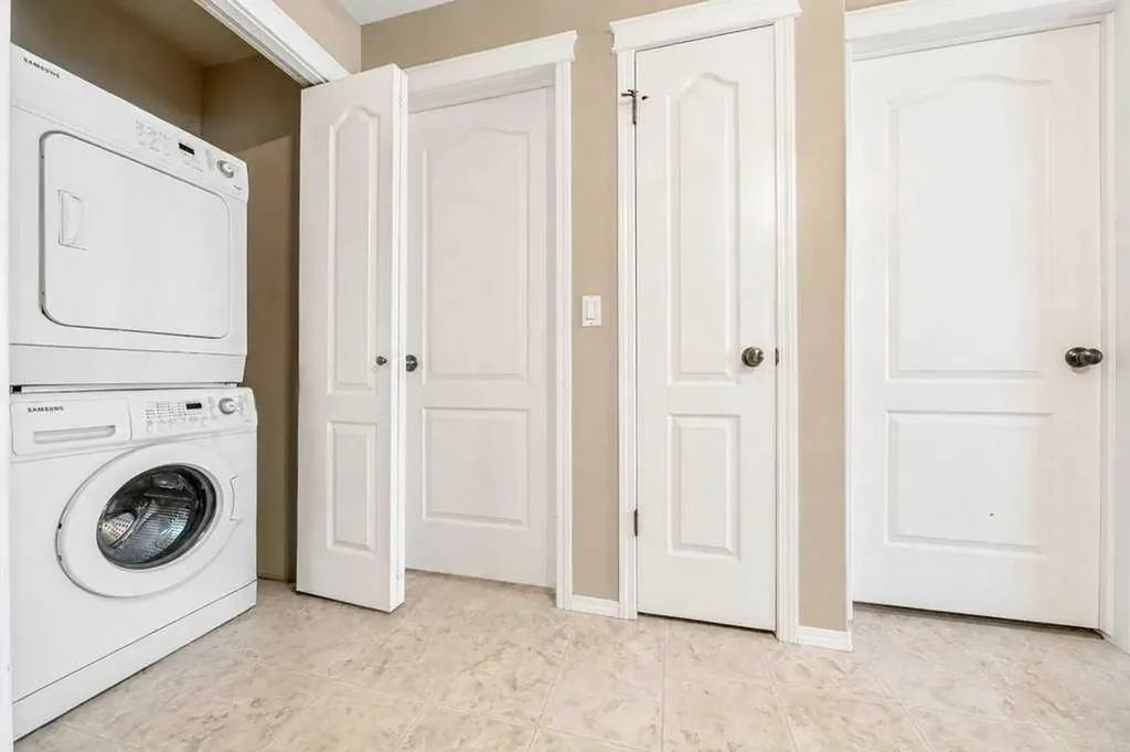 149 Southlands Pointe SE Medicine Hat AB T1B 0M5
