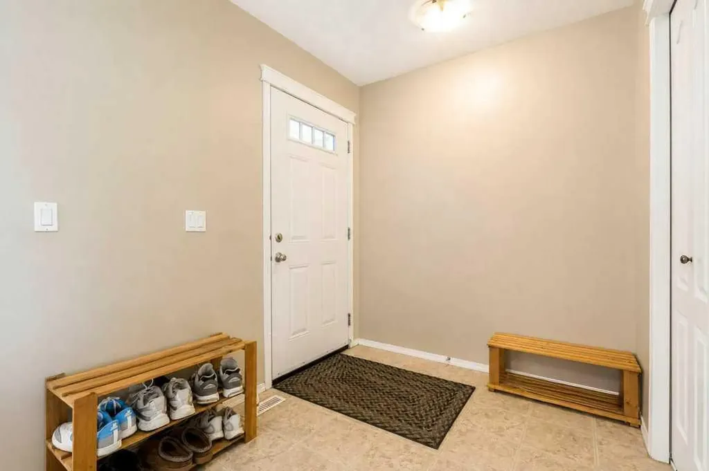149 Southlands Pointe SE Medicine Hat AB T1B 0M5