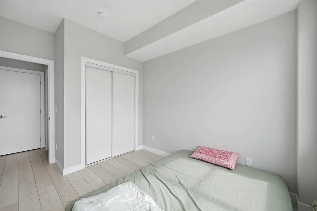 44 Skyview Parkway Calgary AB T3N2R8