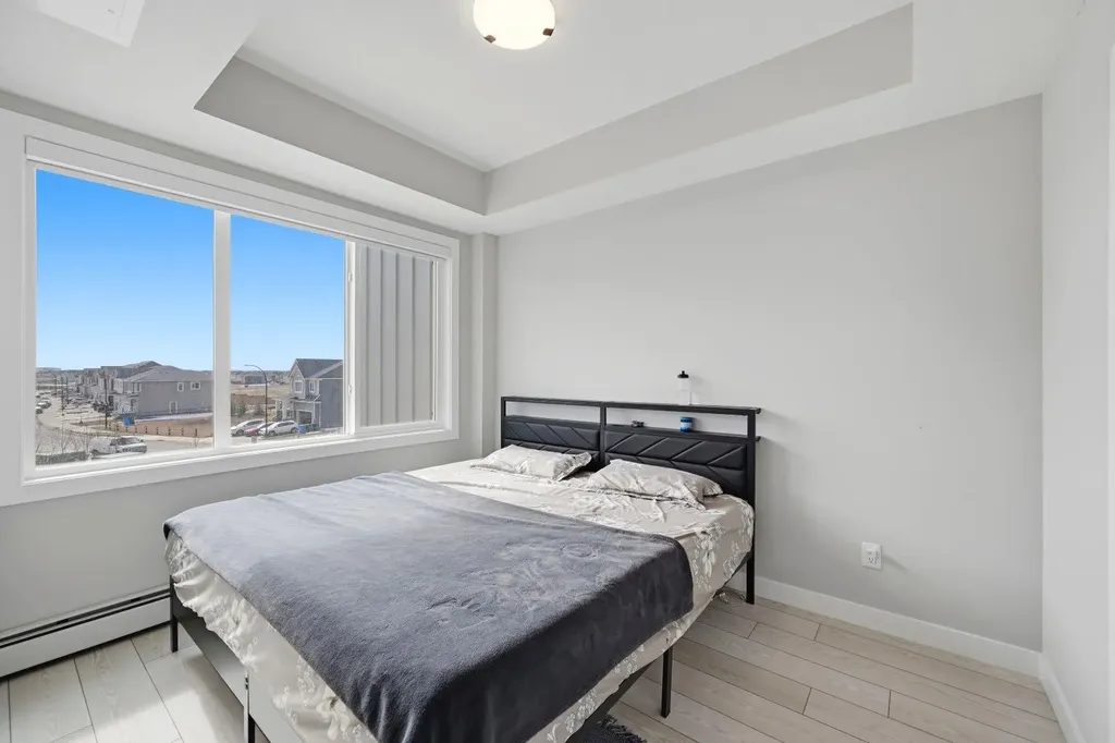 44 Skyview Parkway Calgary AB T3N2R8