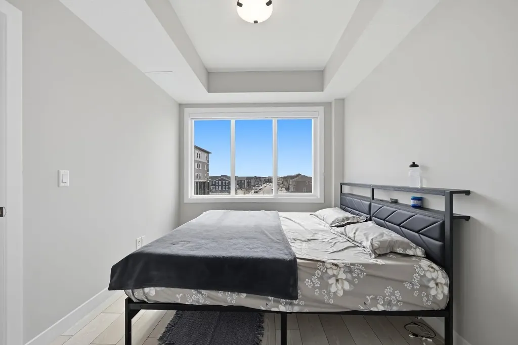 44 Skyview Parkway Calgary AB T3N2R8