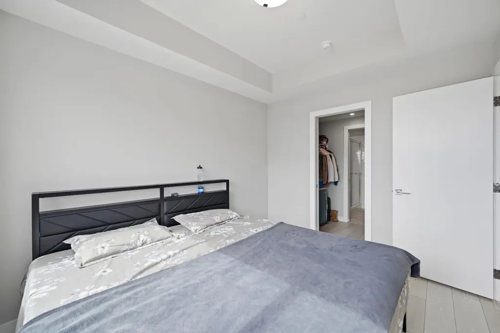 44 Skyview Parkway Calgary AB T3N2R8