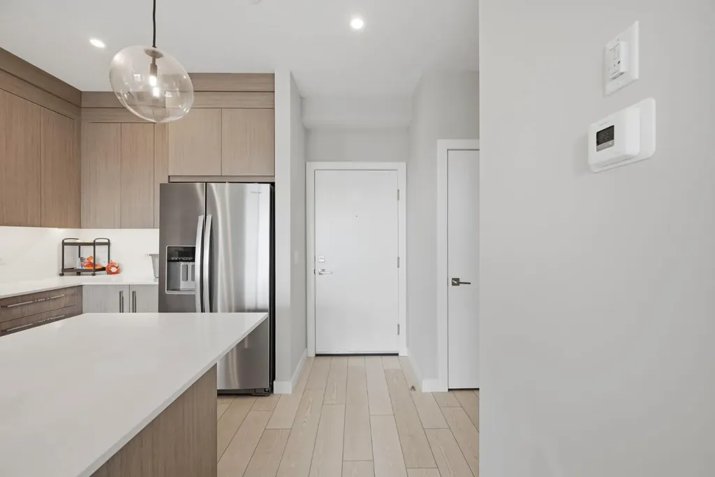 44 Skyview Parkway Calgary AB T3N2R8