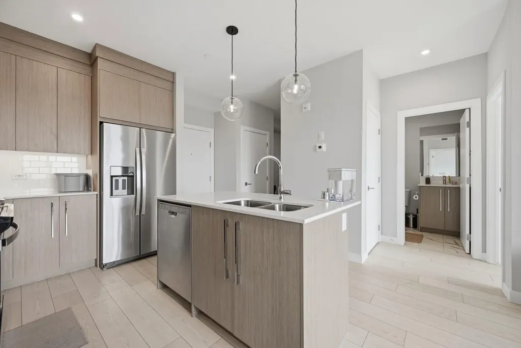 44 Skyview Parkway Calgary AB T3N2R8