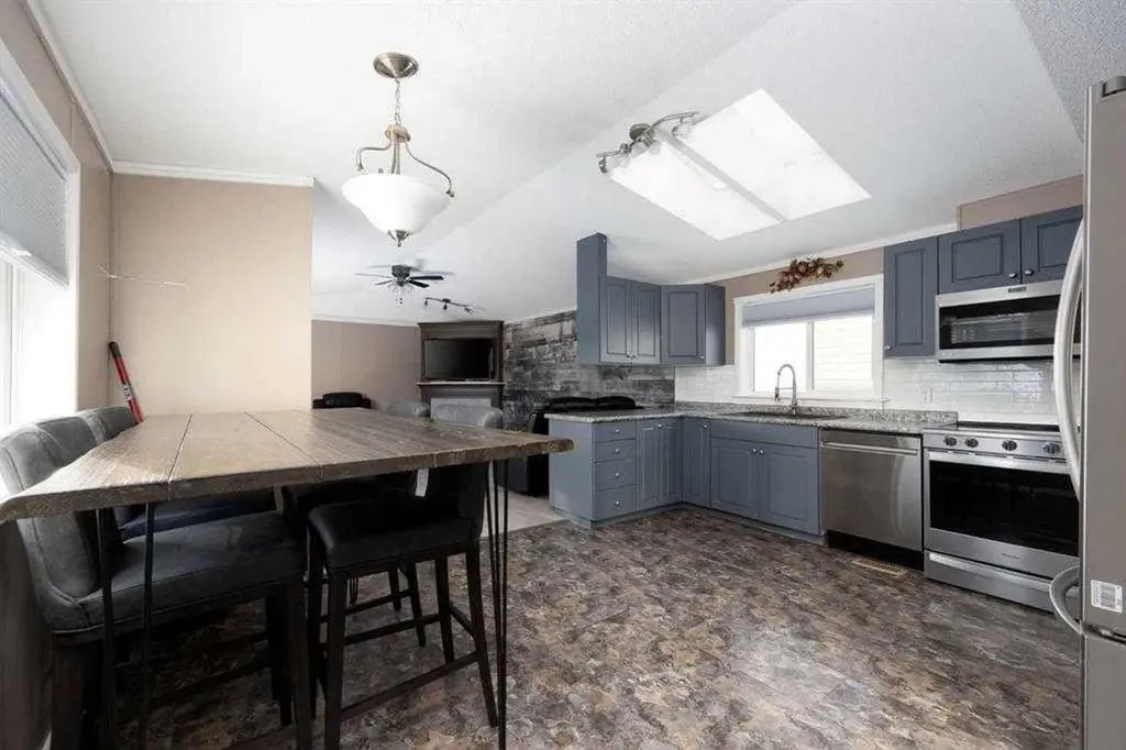 120 Hunter Street Fort Mcmurray AB T9K 2K6