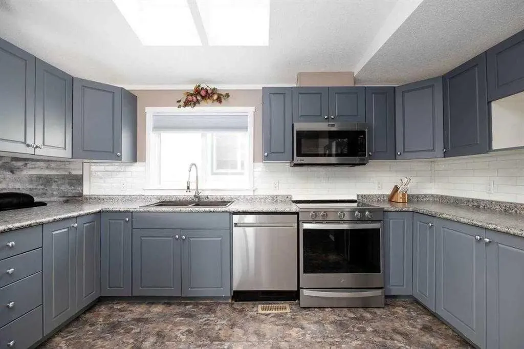120 Hunter Street Fort Mcmurray AB T9K 2K6