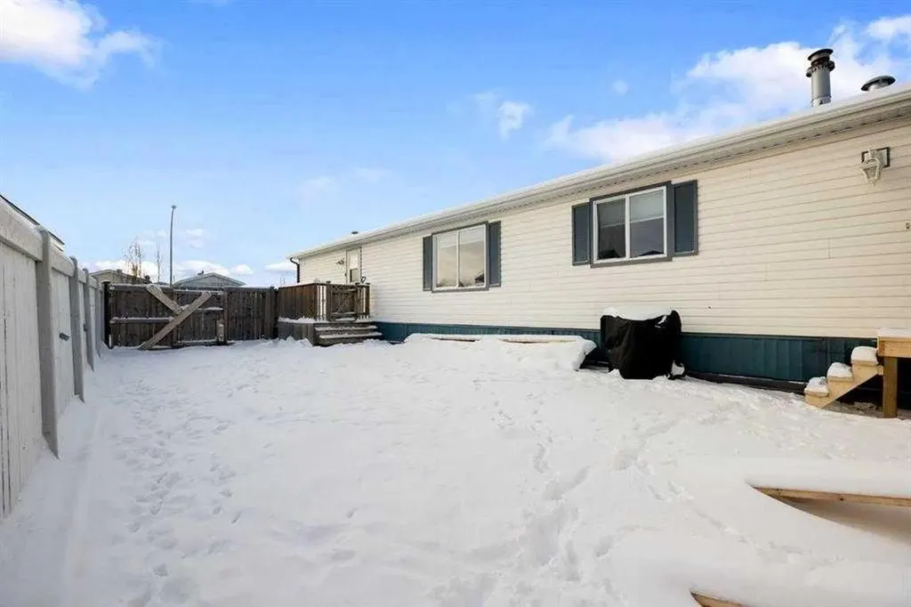 120 Hunter Street Fort Mcmurray AB T9K 2K6