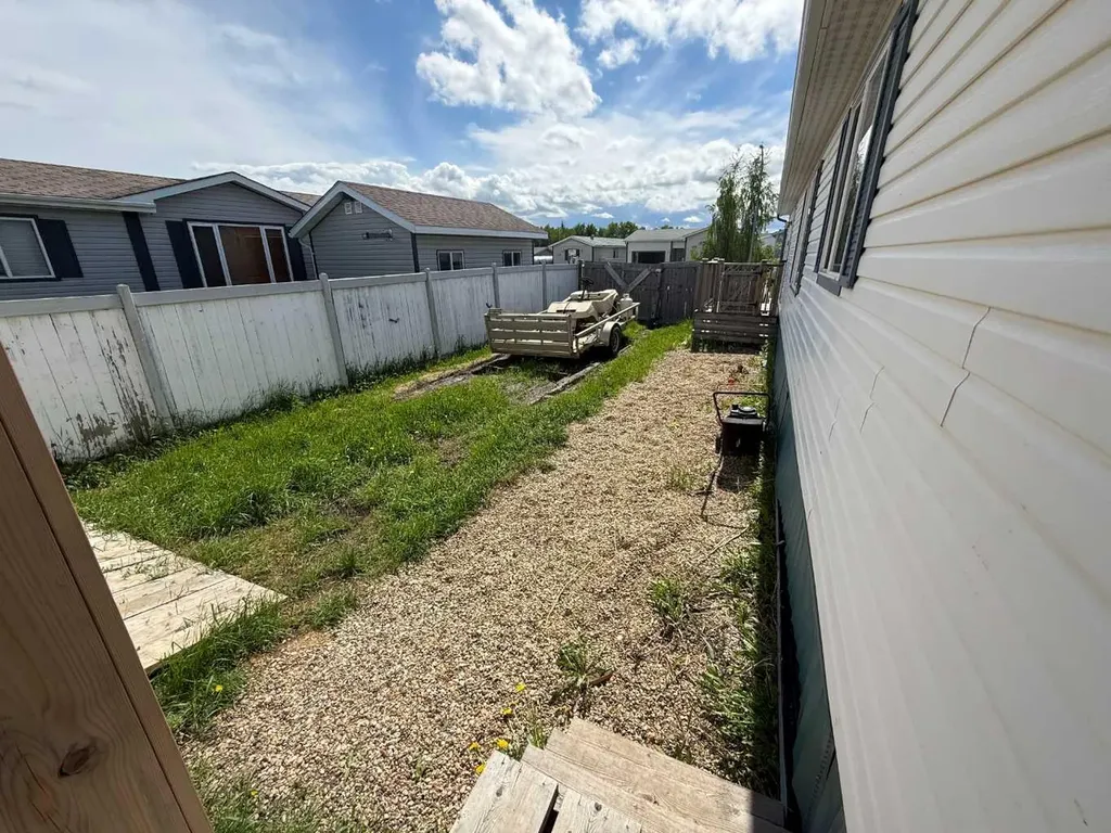 120 Hunter Street Fort Mcmurray AB T9K 2K6