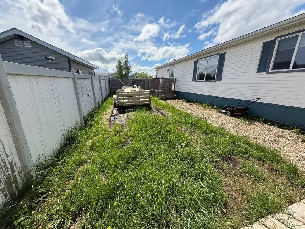 120 Hunter Street Fort Mcmurray AB T9K 2K6