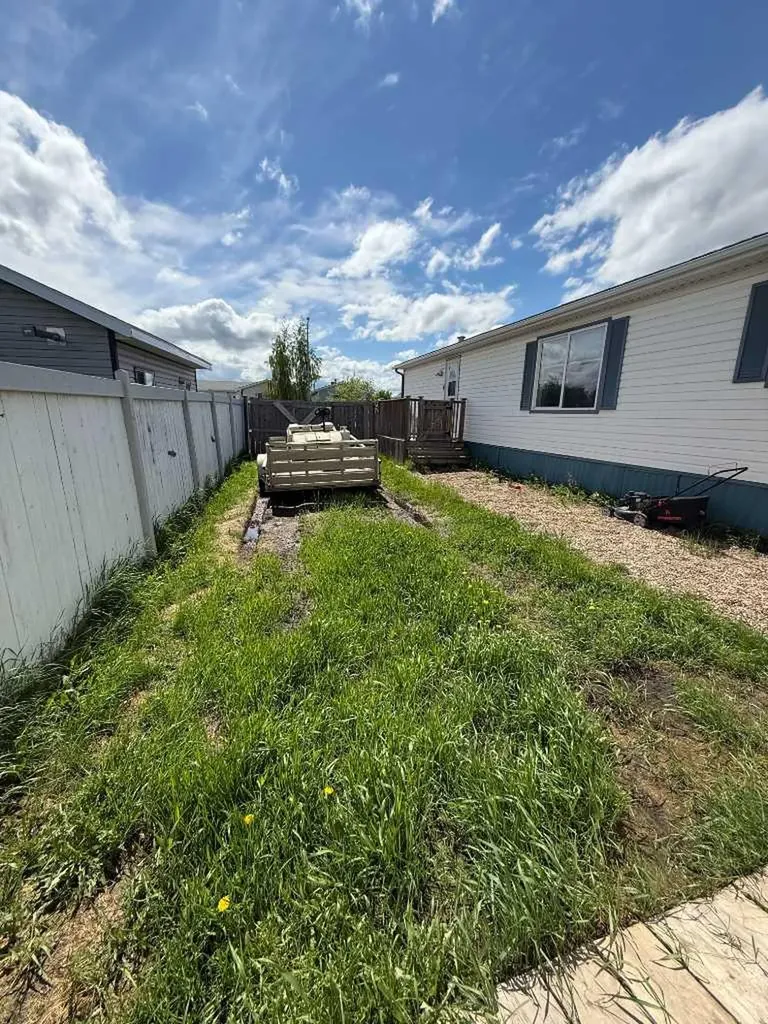 120 Hunter Street Fort Mcmurray AB T9K 2K6