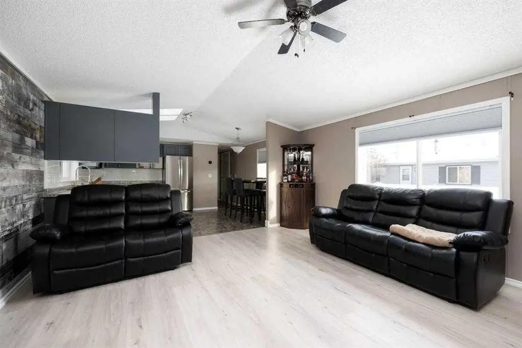 120 Hunter Street Fort Mcmurray AB T9K 2K6