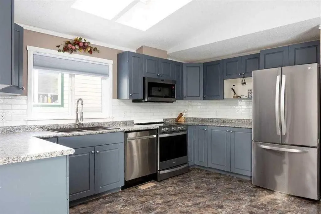 120 Hunter Street Fort Mcmurray AB T9K 2K6
