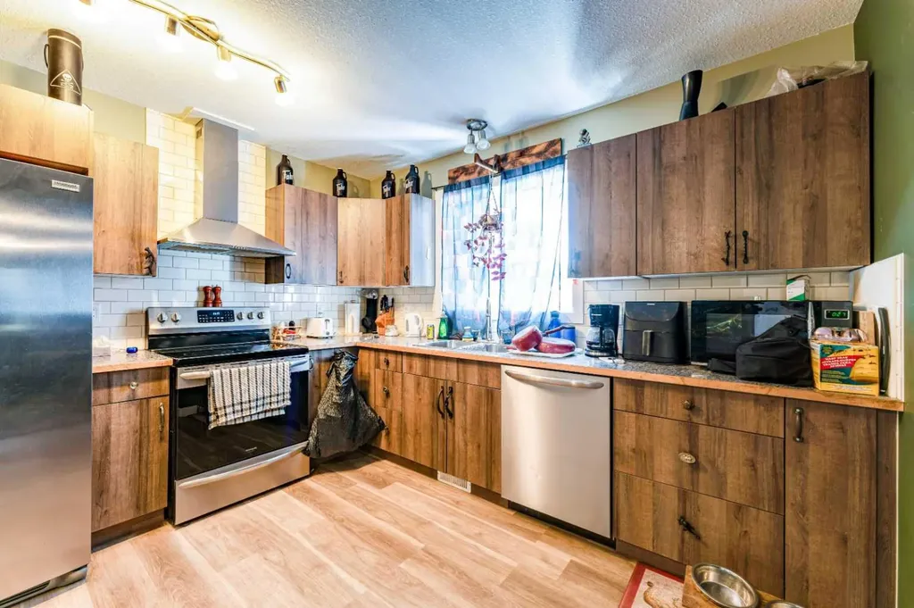 291062 Township Road 164 Nanton AB T0L0P0