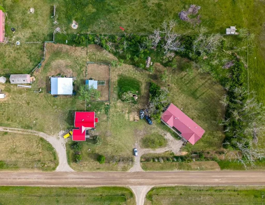 291062 Township Road 164 Nanton AB T0L1R0