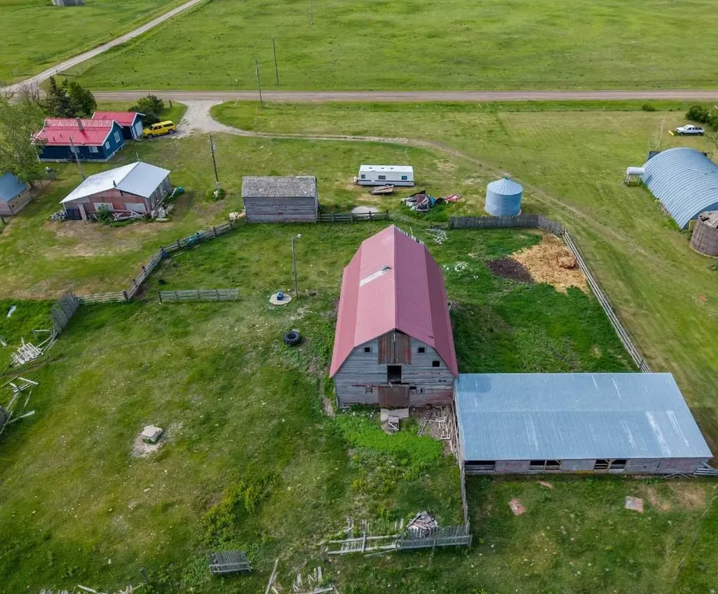 291062 Township Road 164 Nanton AB T0L1R0