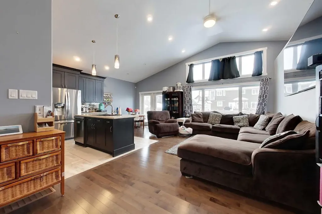 204 13 Street SE Slave Lake AB T0G 2A3