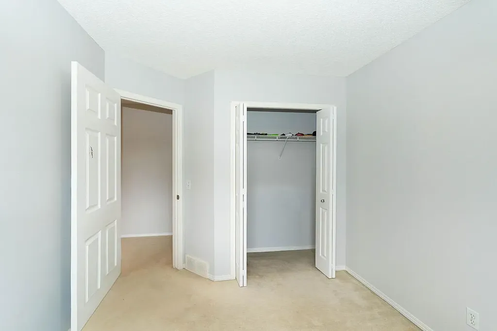 950 Arbour Lake Road NW Calgary AB T3G 5B3