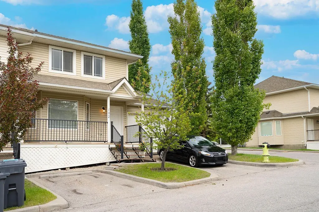 950 Arbour Lake Road NW Calgary AB T3G 5B3