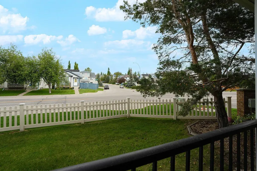 950 Arbour Lake Road NW Calgary AB T3G 5B3
