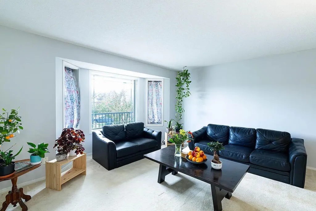 950 Arbour Lake Road NW Calgary AB T3G 5B3