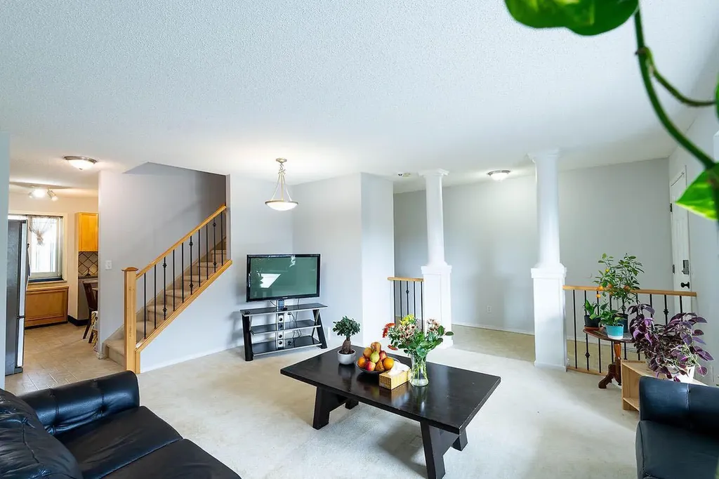 950 Arbour Lake Road NW Calgary AB T3G 5B3