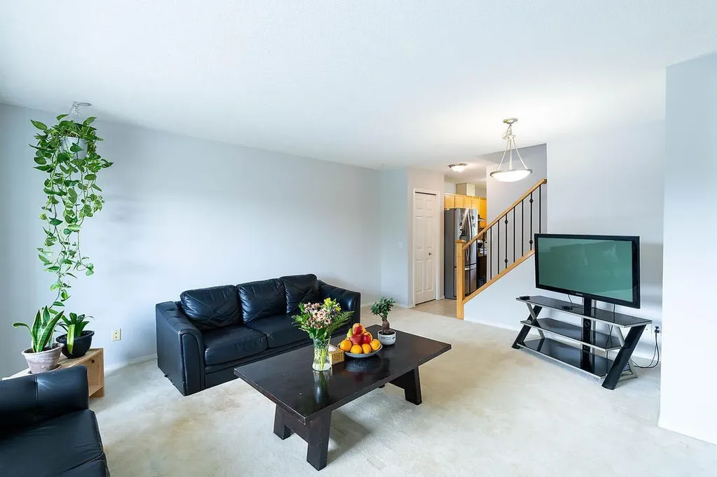 950 Arbour Lake Road NW Calgary AB T3G 5B3