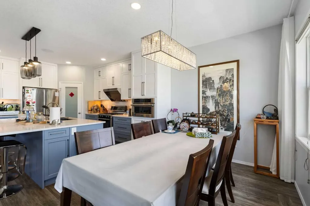 76 Rockywood Park NW Calgary AB T3G5S2