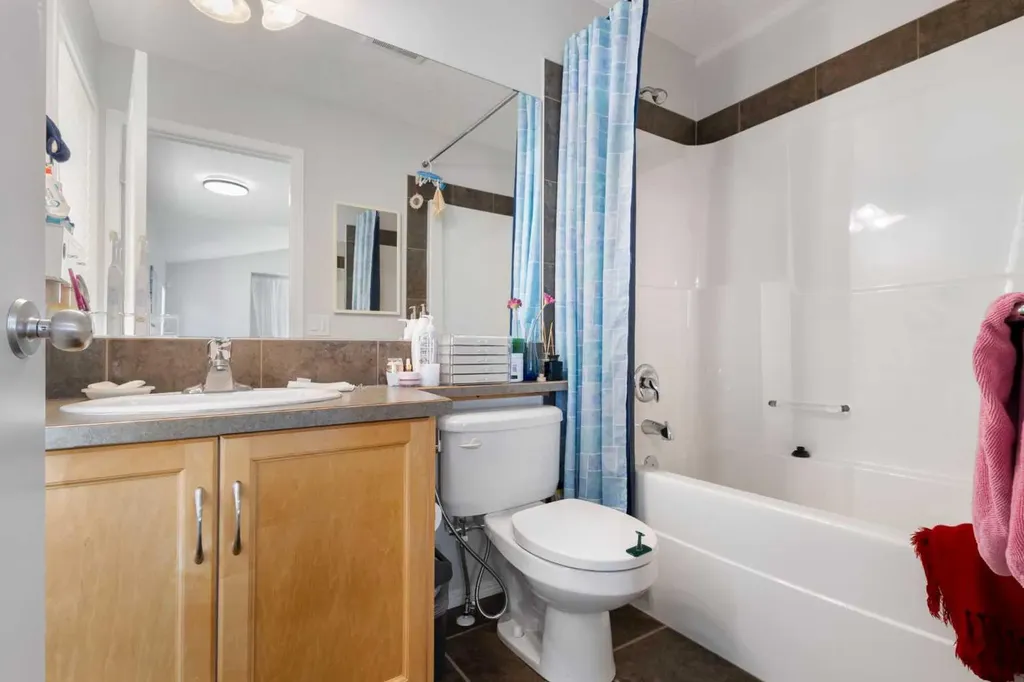 76 Rockywood Park NW Calgary AB T3G5S2