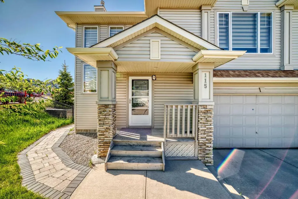 115 Rockledge Terrace NW Calgary AB T3G 5R9
