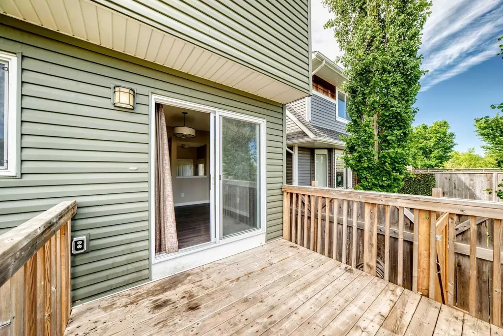 174 Auburn Bay Boulevard SE Calgary AB T3M 0V2