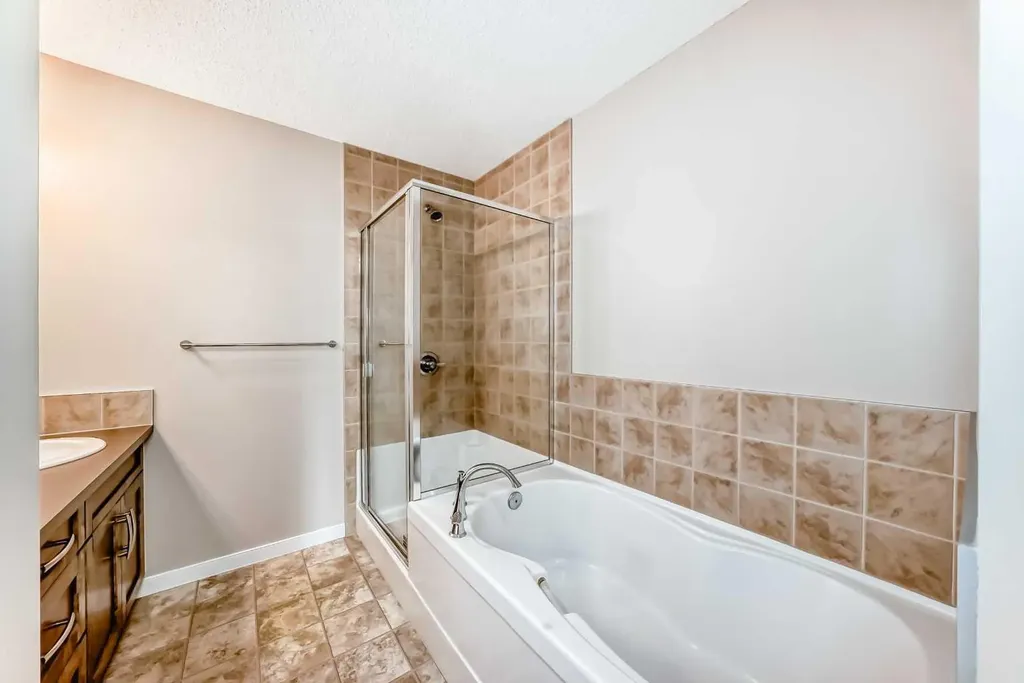 174 Auburn Bay Boulevard SE Calgary AB T3M 0V2