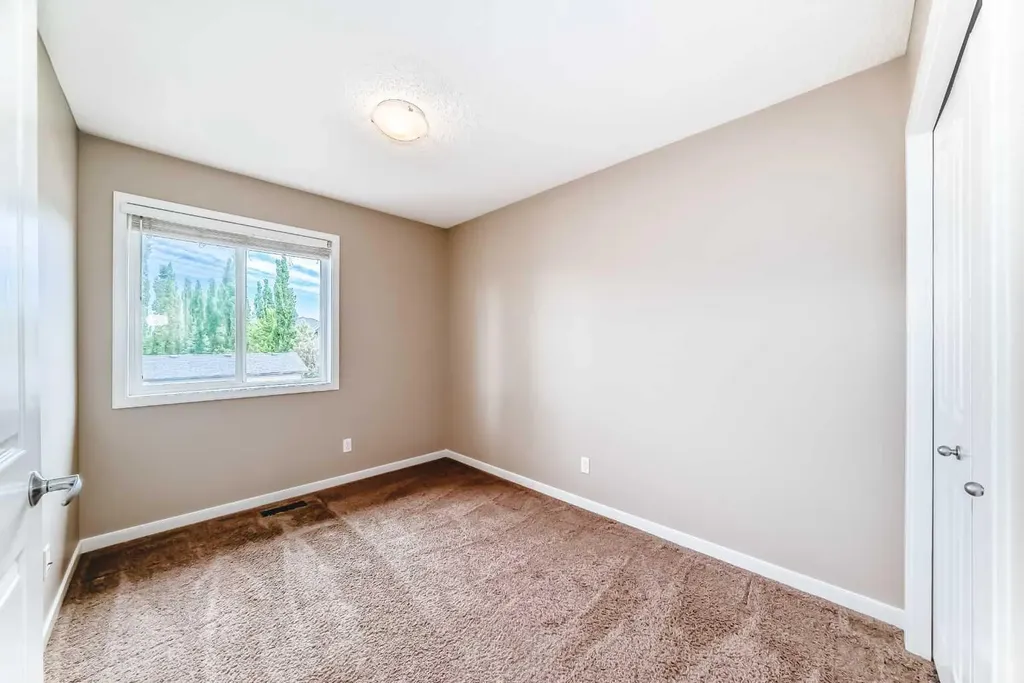 174 Auburn Bay Boulevard SE Calgary AB T3M 0V2