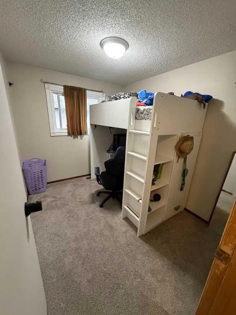 46 Greenham Drive Red Deer AB T4P2K3