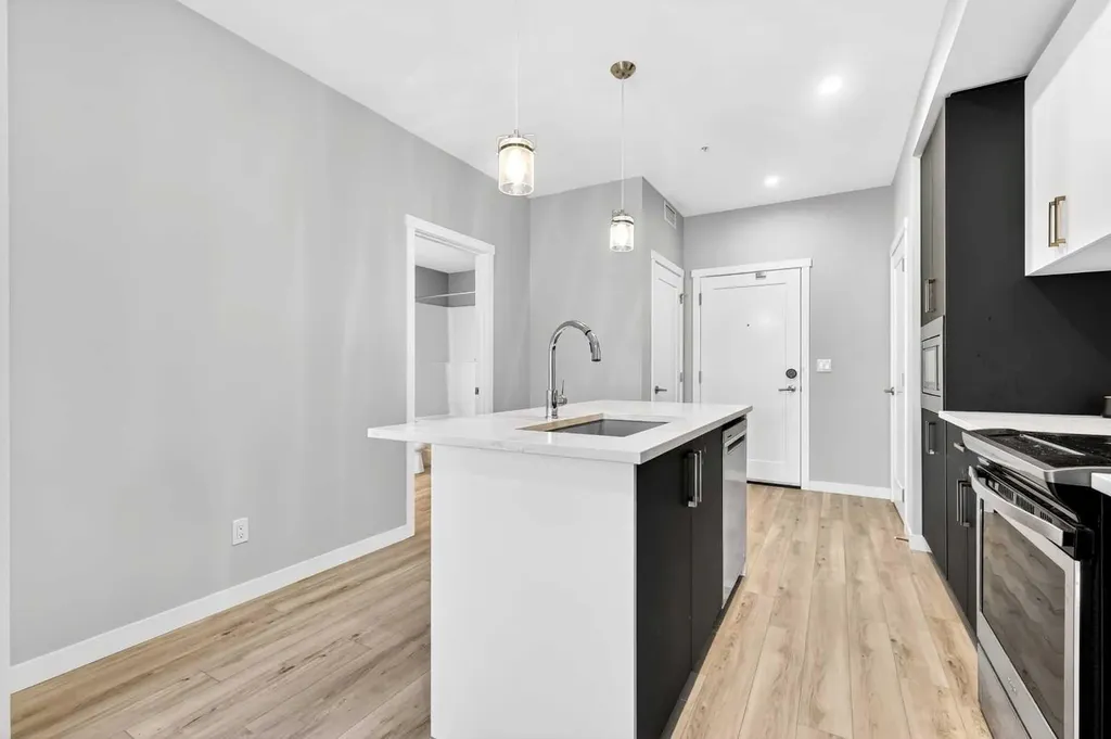138 Sage Valley Common NW Calgary AB T3R 1X7
