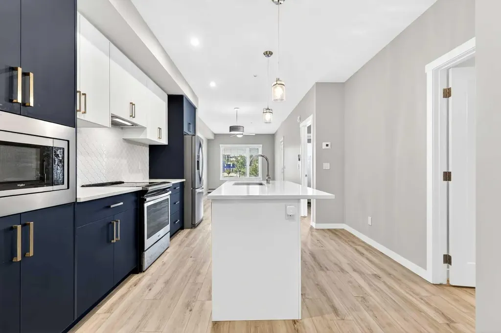138 Sage Valley Common NW Calgary AB T3R 1X7
