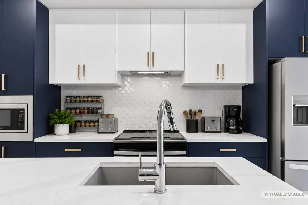 138 Sage Valley Common NW Calgary AB T3R 1X7