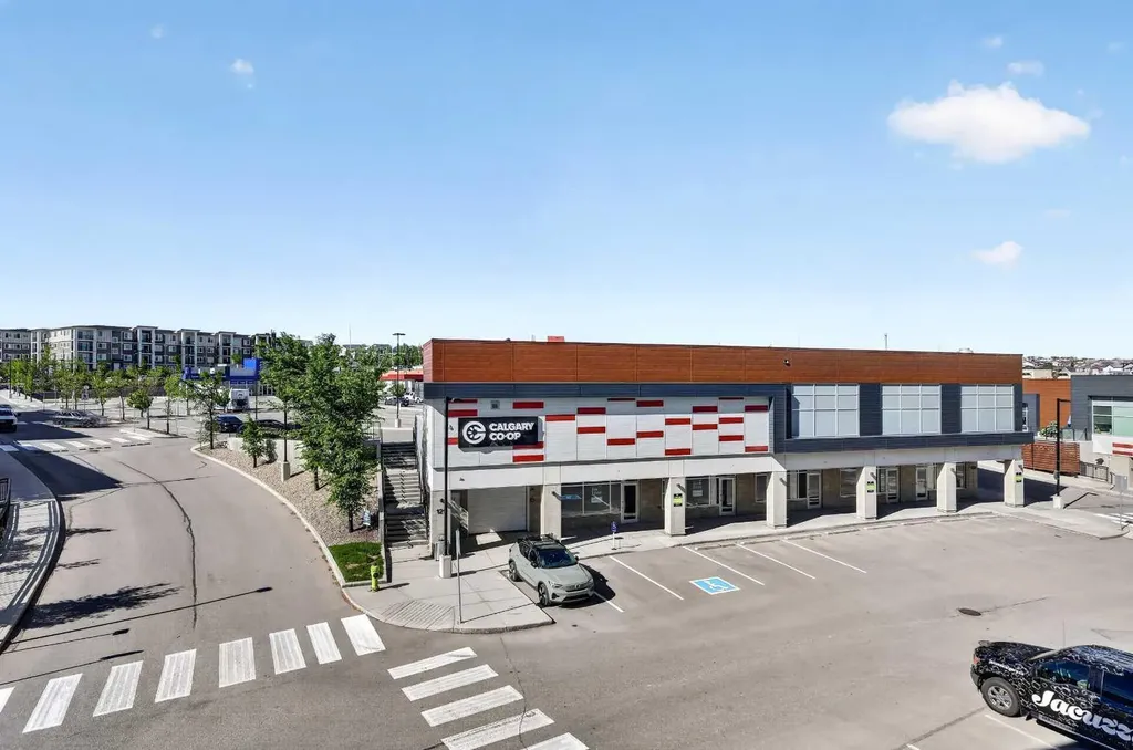 138 Sage Valley Common NW Calgary AB T3R 1X7