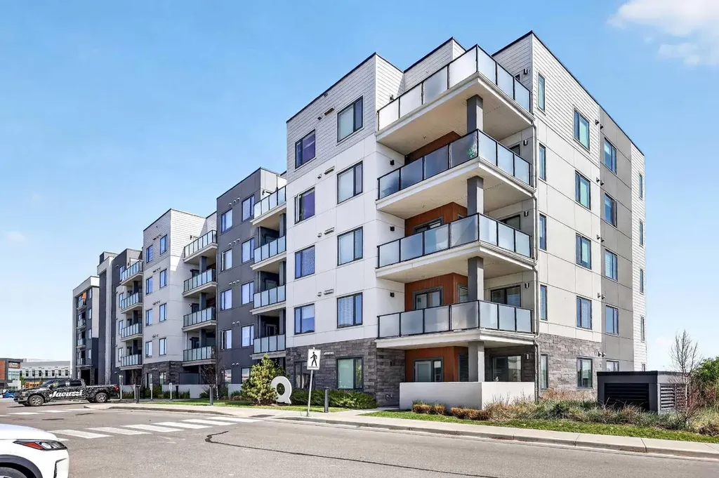 138 Sage Valley Common NW Calgary AB T3R 1X7