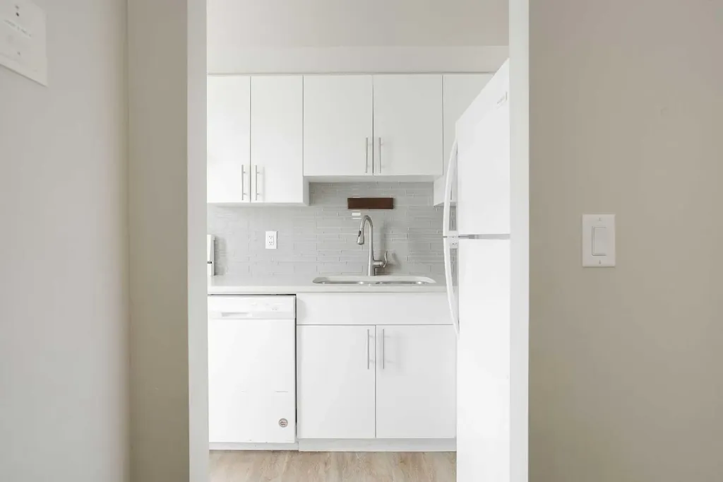 201 Abasand Drive Fort Mcmurray AB T9J 1H9