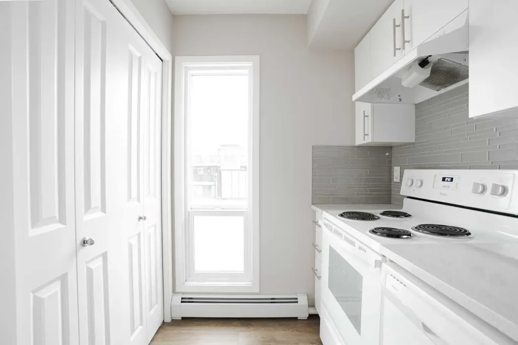 201 Abasand Drive Fort Mcmurray AB T9J 1H9