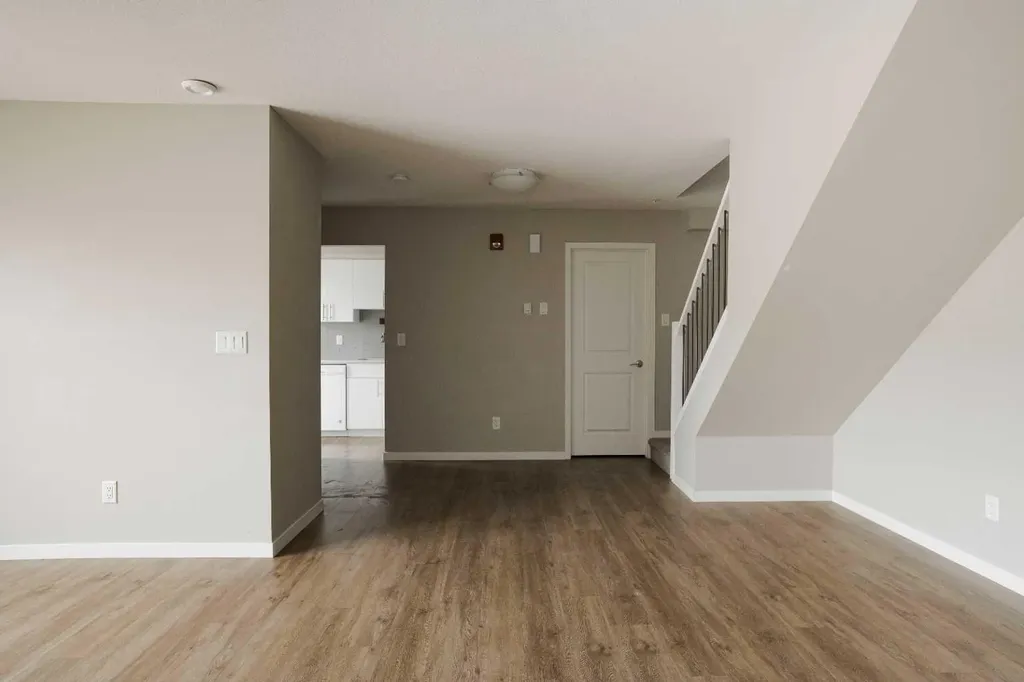 201 Abasand Drive Fort Mcmurray AB T9J 1H9