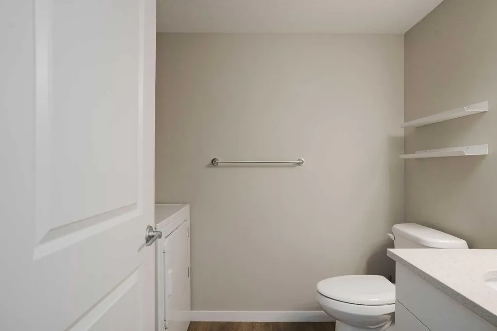 201 Abasand Drive Fort Mcmurray AB T9J 1H9