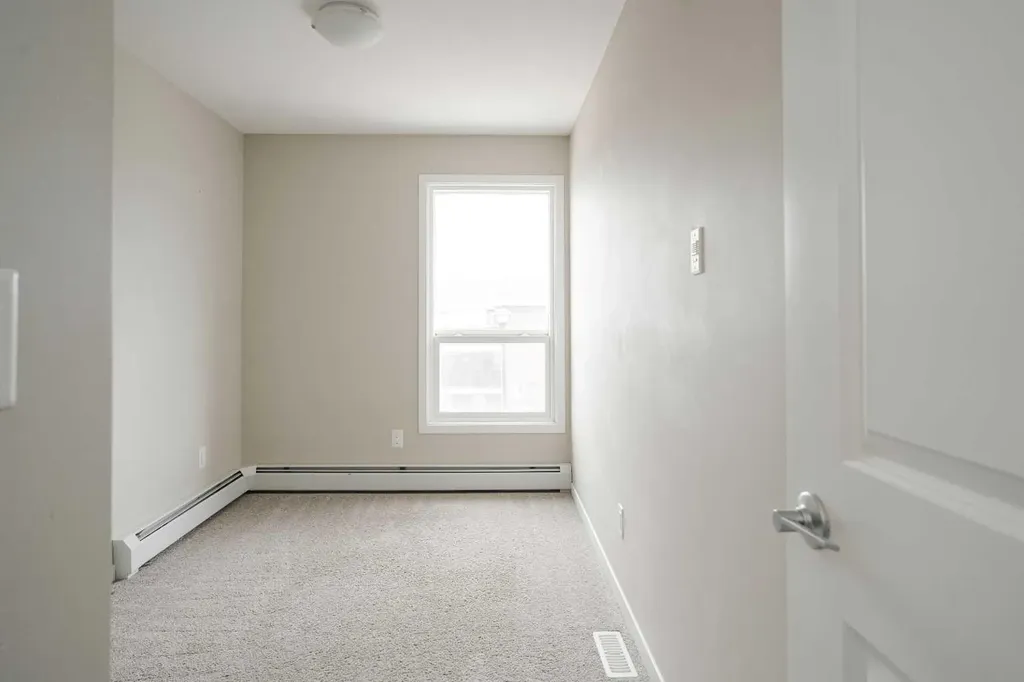 201 Abasand Drive Fort Mcmurray AB T9J 1H9