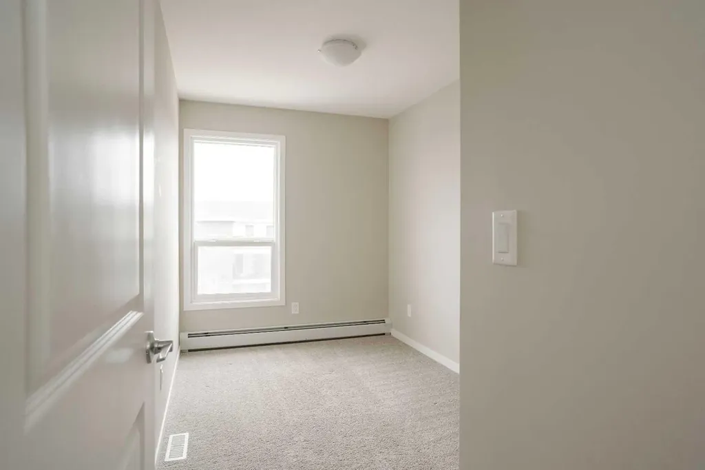 201 Abasand Drive Fort Mcmurray AB T9J 1H9