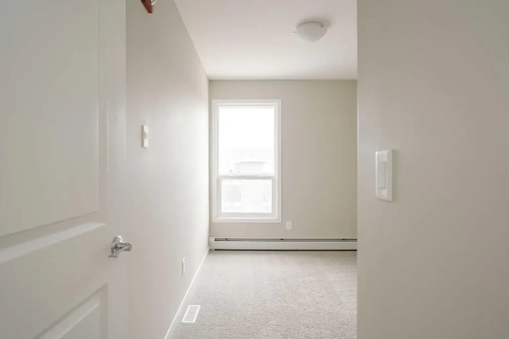 201 Abasand Drive Fort Mcmurray AB T9J 1H9