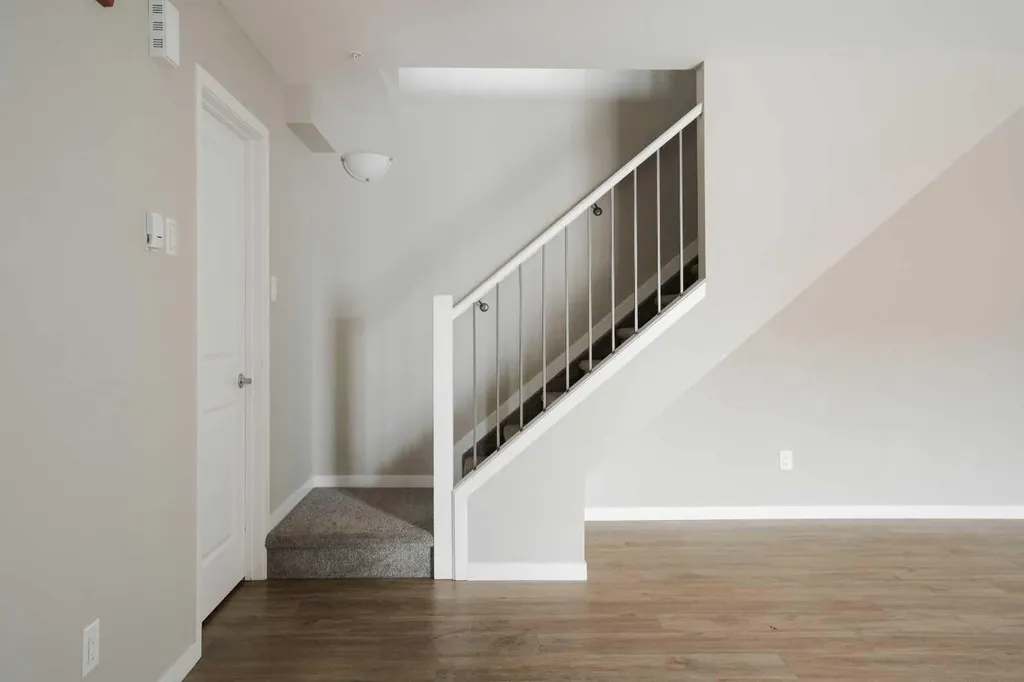 201 Abasand Drive Fort Mcmurray AB T9J 1H9