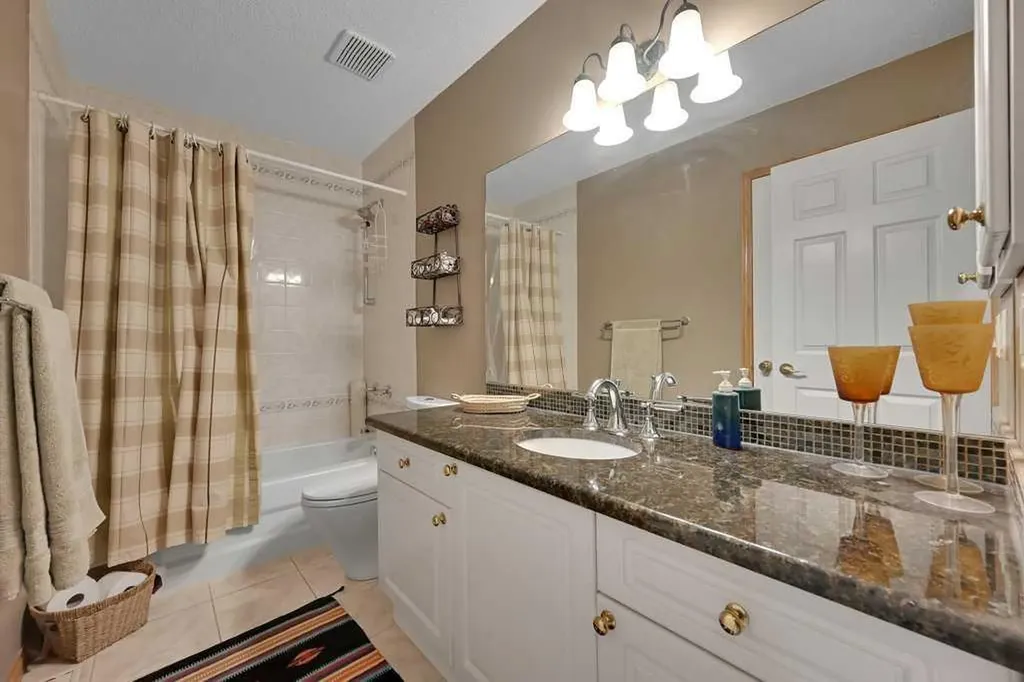 158 Valley Glen Heights NW Calgary AB T3B 5P9