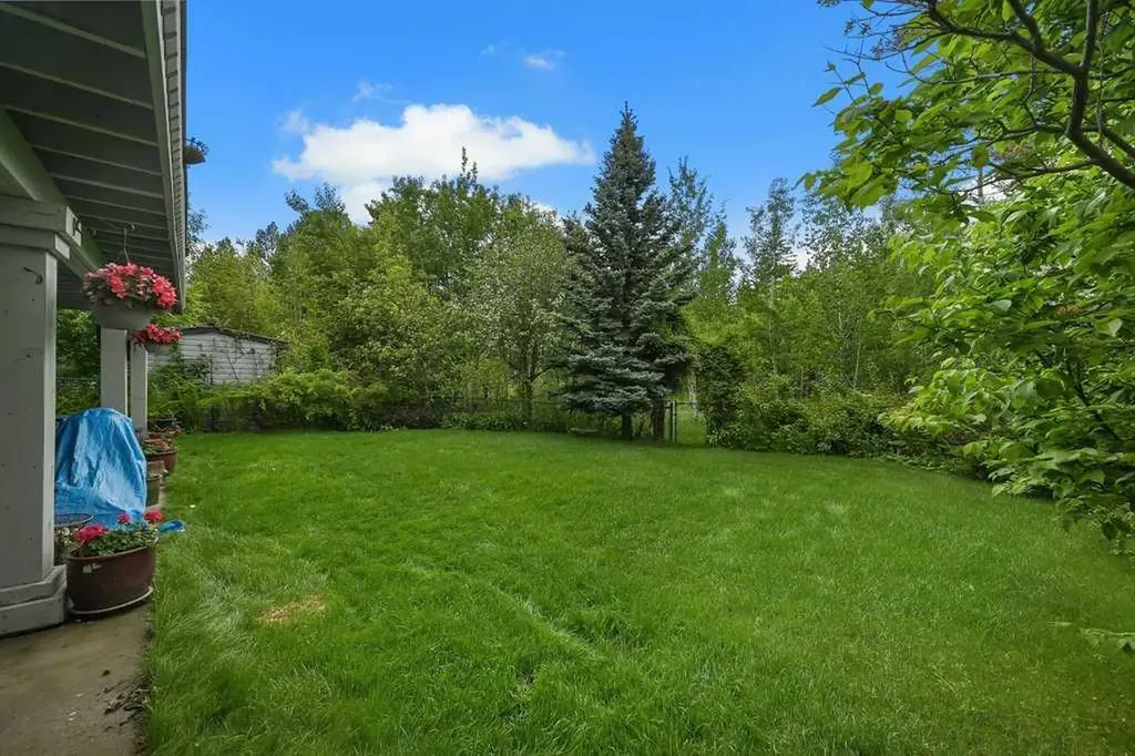 158 Valley Glen Heights NW Calgary AB T3B 5P9