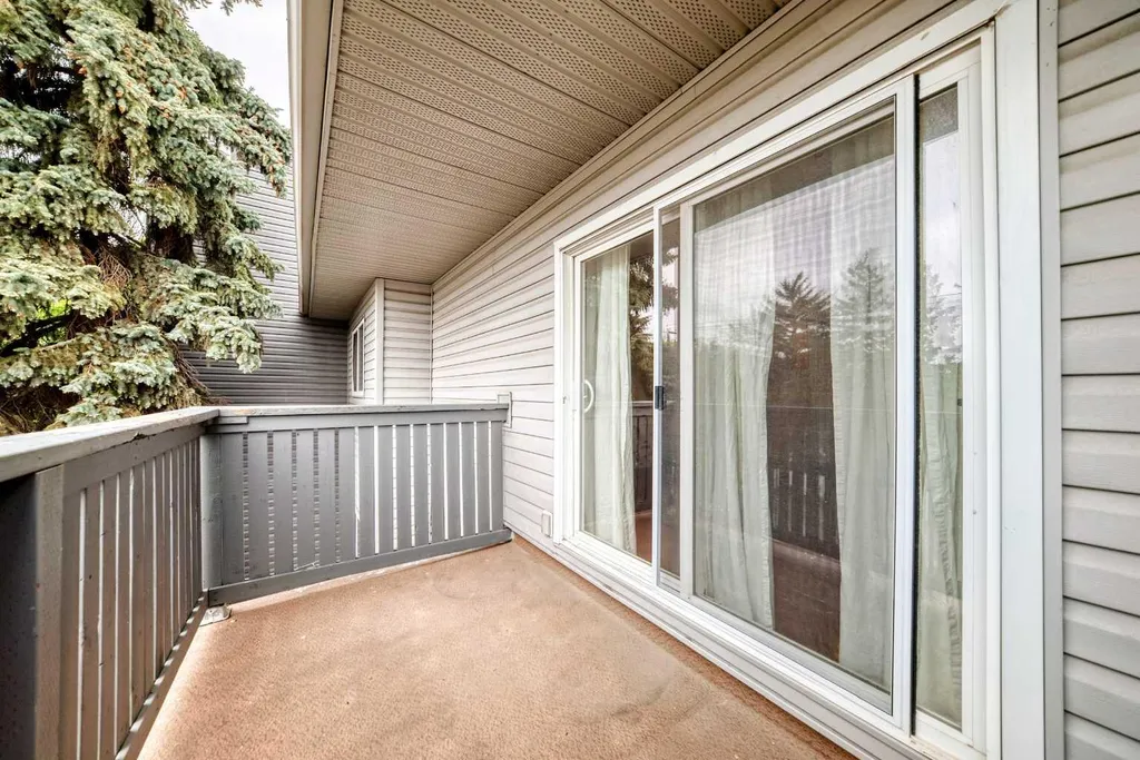 10838 108 Street NW Edmonton AB T5H 3A6